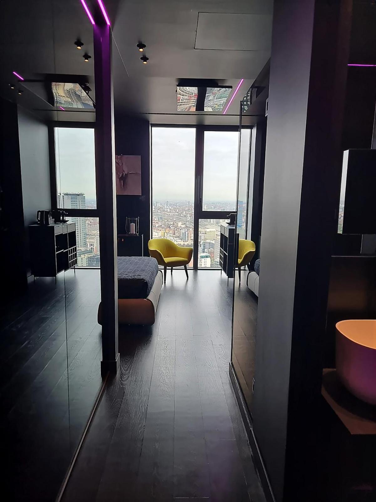 Skyline Solaria Milano Hotel Buitenkant foto